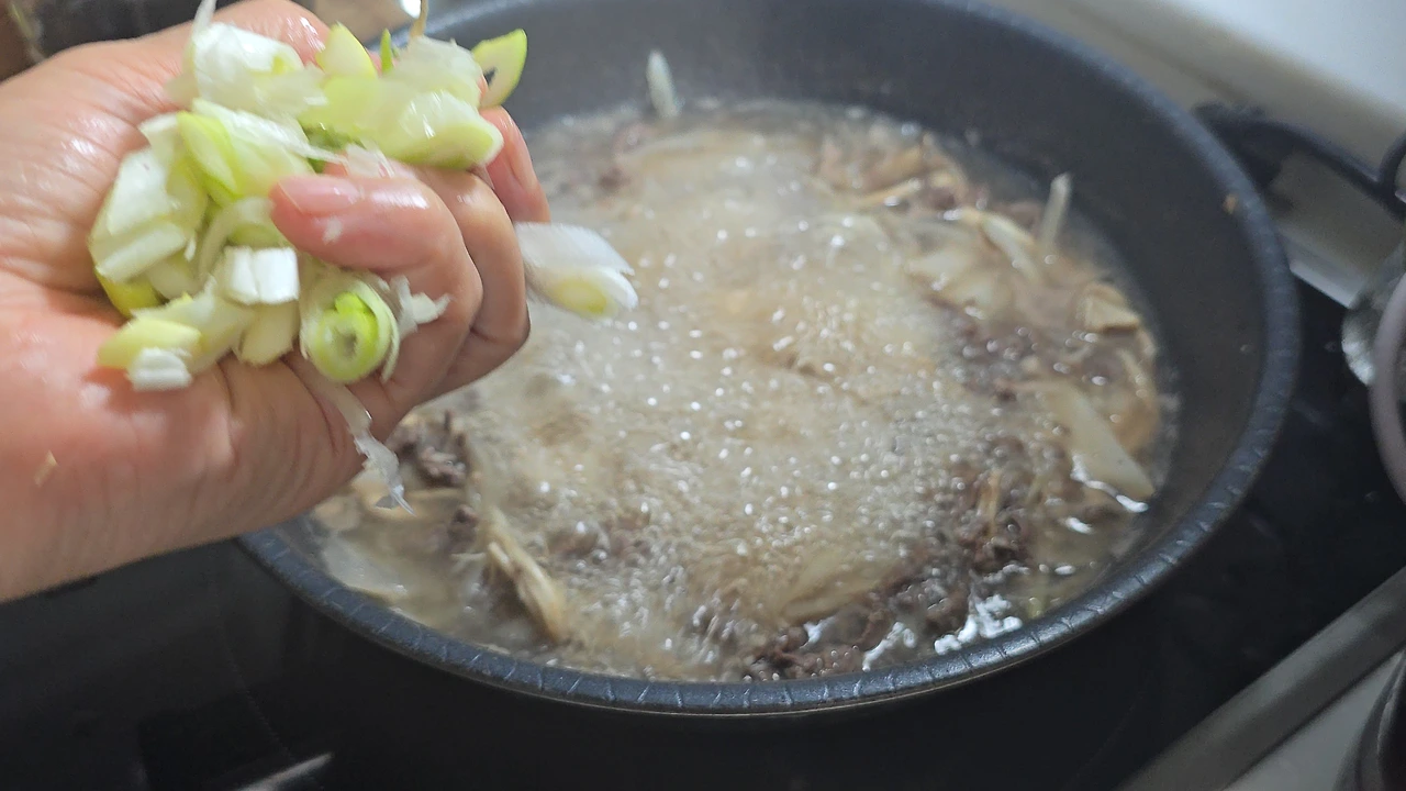 img.jpg?credential=yqXZFxpELC7KVnFOS48ylbz2pIh7yKj8&expires=1759244399&allow_ip=&allow_referer=&signature=JQj3acU4cnzFOLww8%2BTpP%2BhTrCg%3D