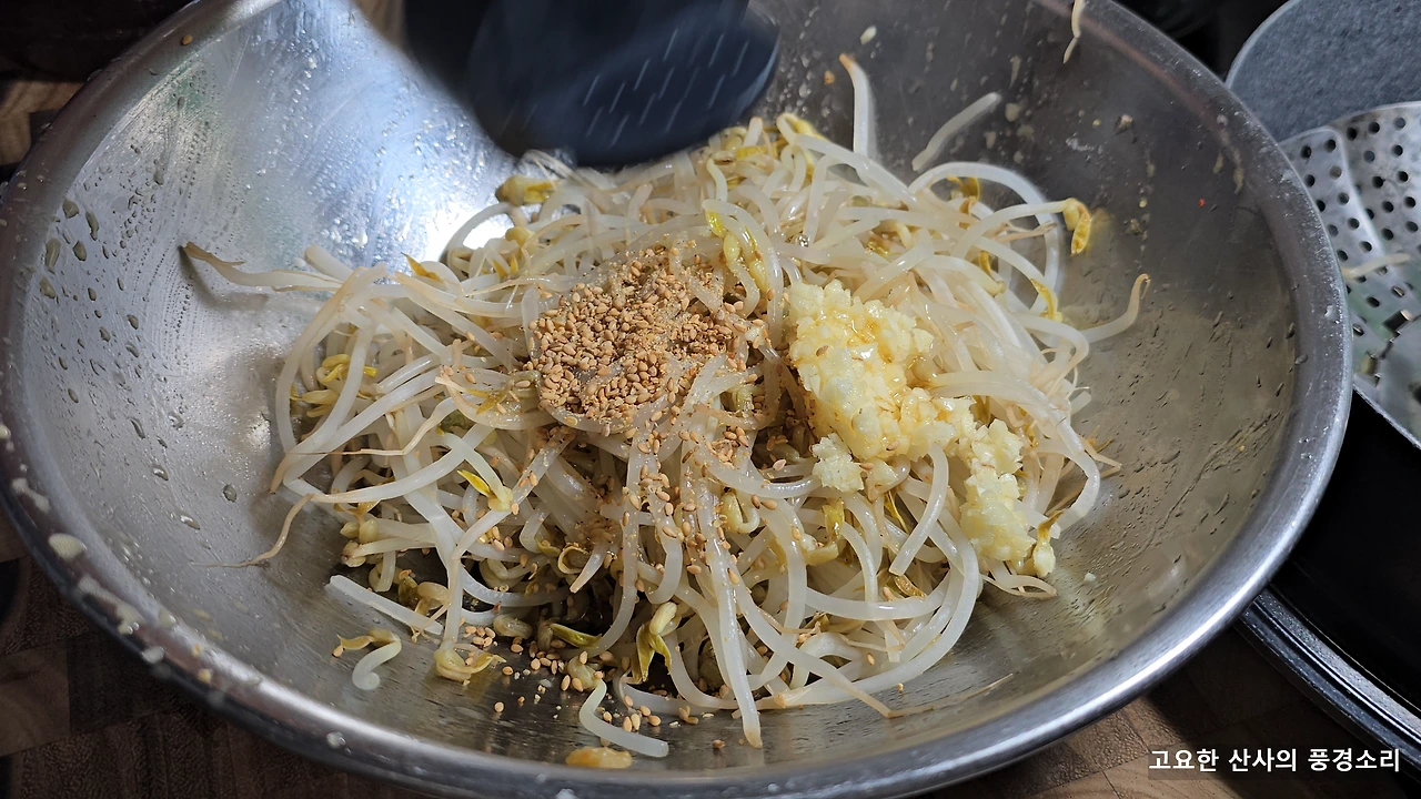 img.png?credential=yqXZFxpELC7KVnFOS48ylbz2pIh7yKj8&expires=1769871599&allow_ip=&allow_referer=&signature=tSuadI8cT6SbMeUkDihfyzXCMNQ%3D