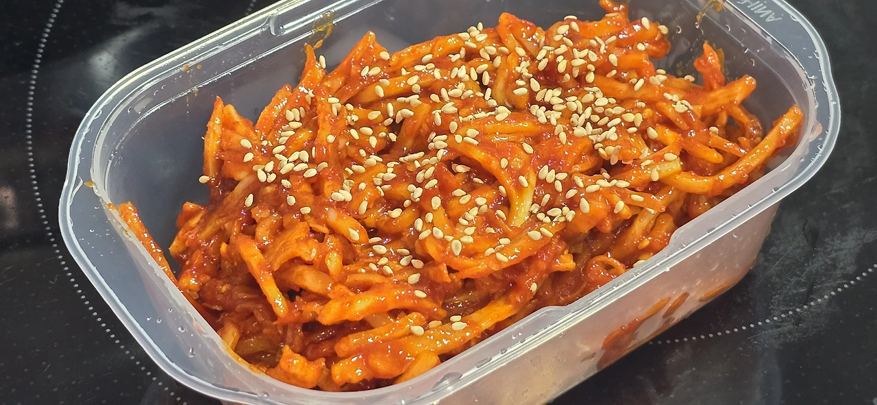 img.jpg?credential=yqXZFxpELC7KVnFOS48ylbz2pIh7yKj8&expires=1756652399&allow_ip=&allow_referer=&signature=IGOEKnjsfVwmHzMS0Imz0TXOF%2BM%3D