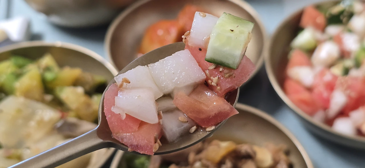 img.jpg?credential=yqXZFxpELC7KVnFOS48ylbz2pIh7yKj8&expires=1767193199&allow_ip=&allow_referer=&signature=APYQRt%2F9MND4z%2B9YpTL7lBULX%2F4%3D