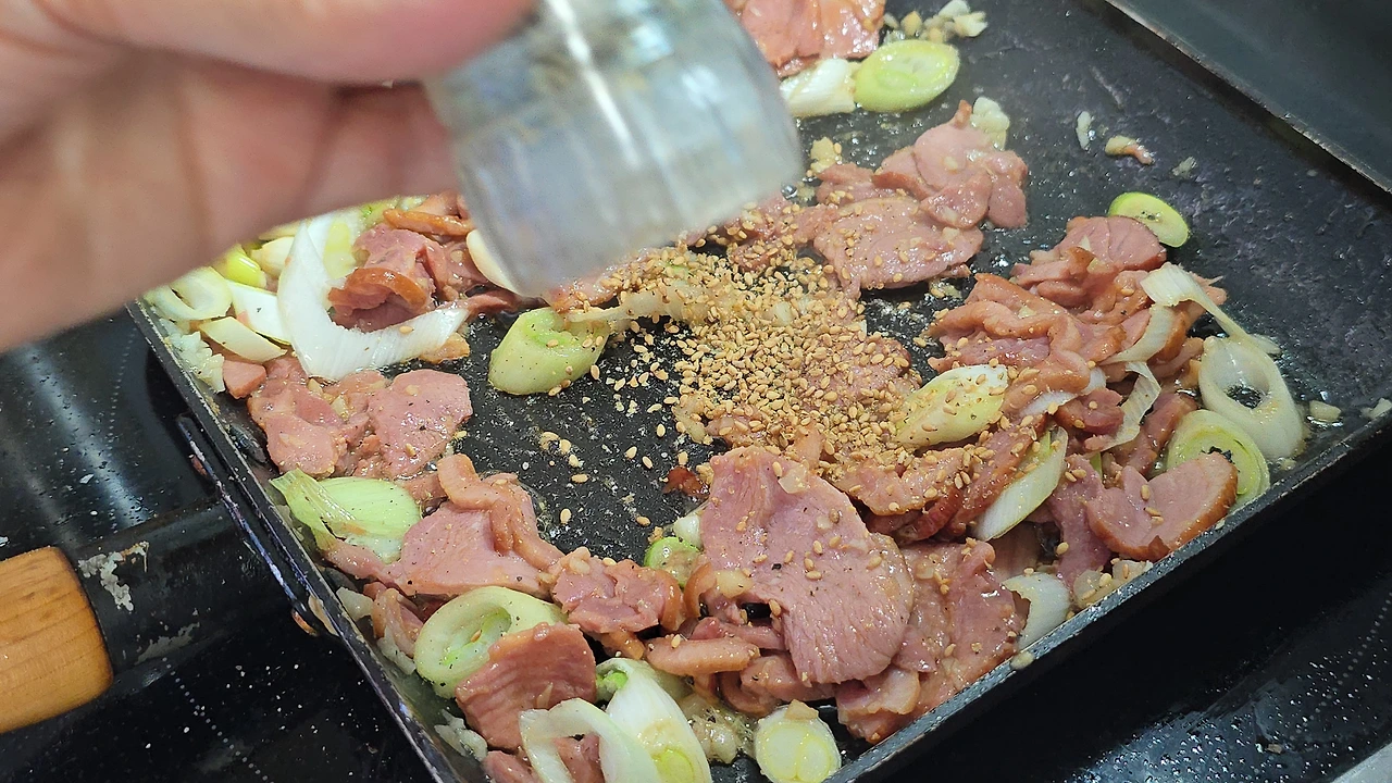 img.jpg?credential=yqXZFxpELC7KVnFOS48ylbz2pIh7yKj8&expires=1761922799&allow_ip=&allow_referer=&signature=JBNgIvBnAWo28Yu4xMCnqKSb0Dw%3D