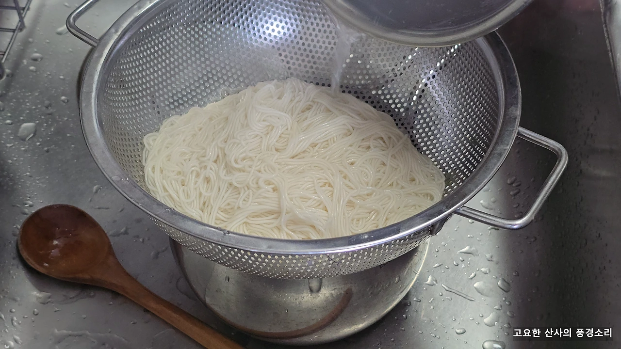 img.png?credential=yqXZFxpELC7KVnFOS48ylbz2pIh7yKj8&expires=1759244399&allow_ip=&allow_referer=&signature=kt4lEToIxeIVpd%2BvipV8VVCYlK4%3D