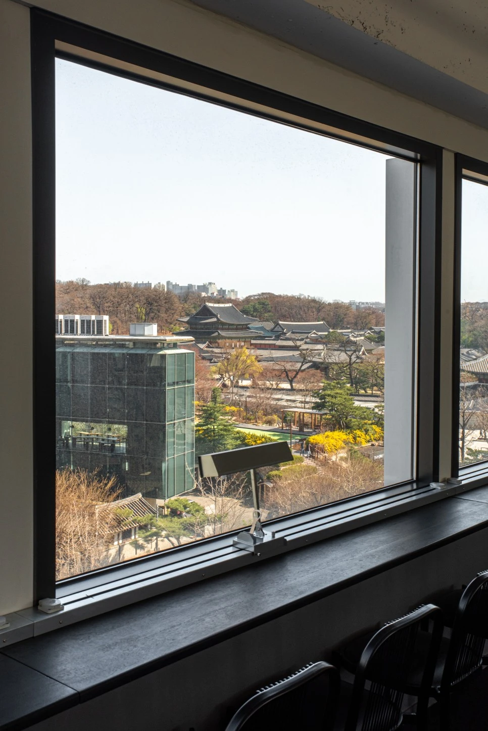 %EF%BB%BF%EB%B6%81%EC%B4%8C_%EC%A0%84%EC%8B%9C%ED%9A%8C_%EC%84%9C%EC%9A%B8_%EC%8B%9C%ED%8B%B0%EB%B7%B0_%EC%B9%B4%ED%8E%98_%ED%85%85_19.jpg?type=w966