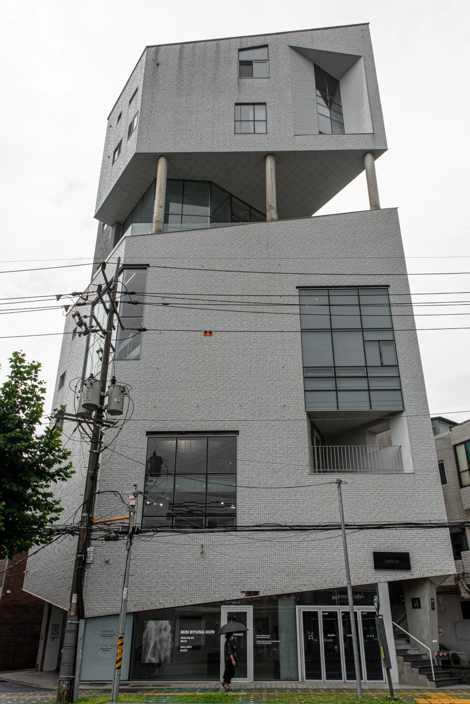 %EF%BB%BF%EC%84%9C%EC%9A%B8_8%EC%9B%94_%EC%82%AC%EC%A7%84%EC%A0%84_%EC%84%B1%EC%88%98_%EA%B0%A4%EB%9F%AC%EB%A6%AC_%EA%B5%AC%EC%A1%B0_%EB%AF%BC%EB%B3%91%ED%97%8C_%EA%B0%9C%EC%9D%B8%EC%A0%84-61.jpg?type=w1