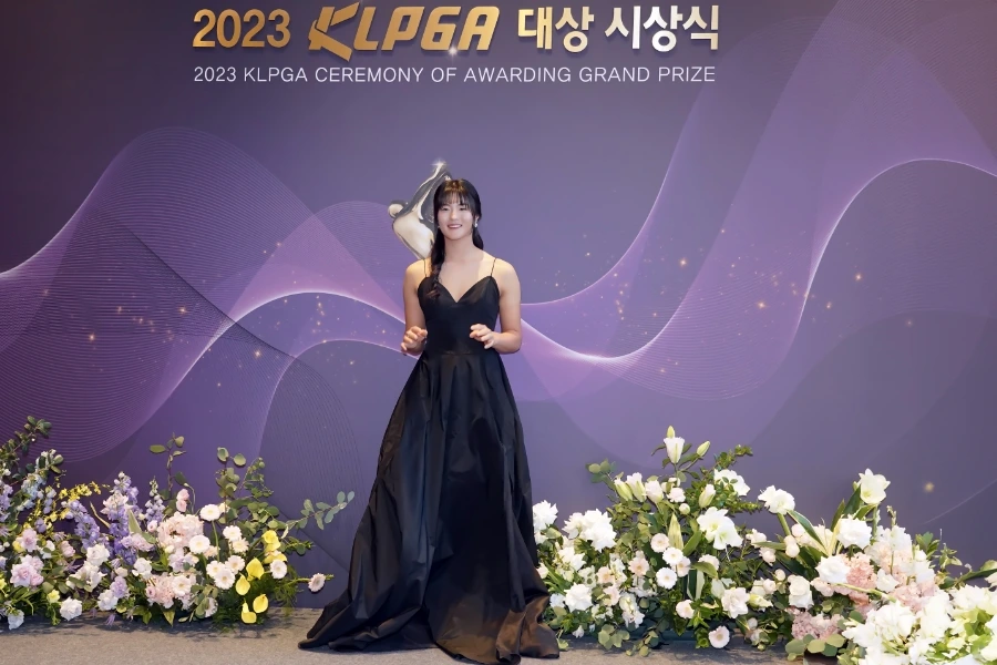 1700560370393.jpg?type=w966