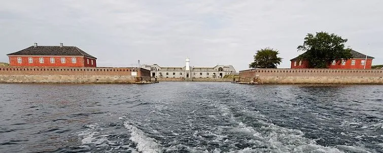 12651D4B4F40F3292EE40D