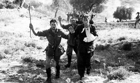 2020552F4CD7EF57282B71