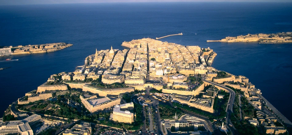 1256AA4F4D9B8C11204E85