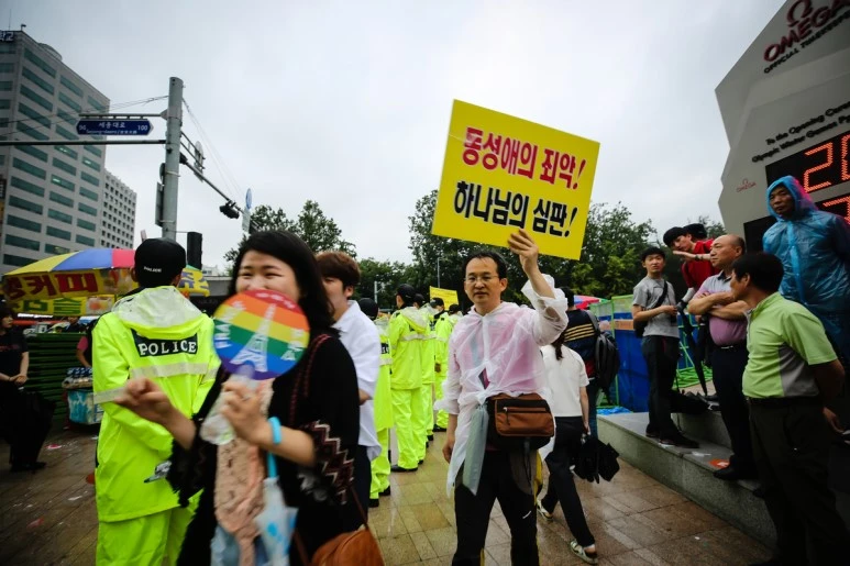 slide_522602_7374750_free.jpg?type=w773