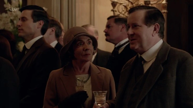Downton.Abbey.S06E09.720p.HDTV.x264-TLAeztv.mkv_005054737.jpg?type=w2