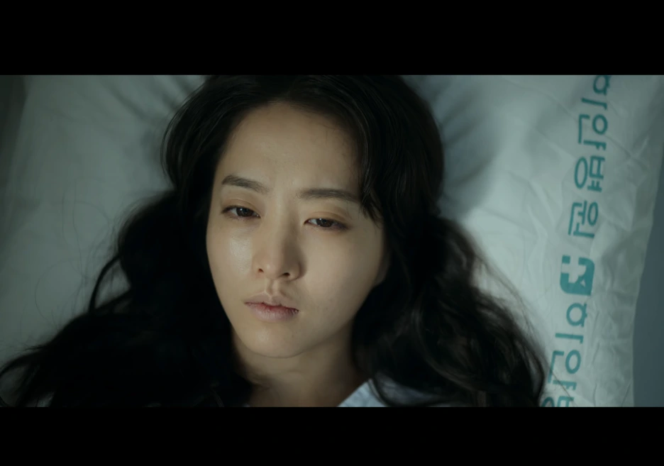 screencapture-netflix-watch-81591624-2025-04-14-22_09_43.png?type=w1