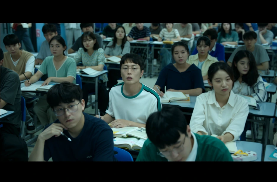 screencapture-netflix-watch-81591621-2025-04-07-13_46_05.png?type=w1