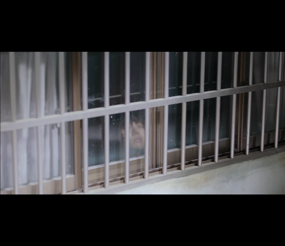 screencapture-netflix-watch-81591619-2025-04-03-16_03_51.png?type=w1