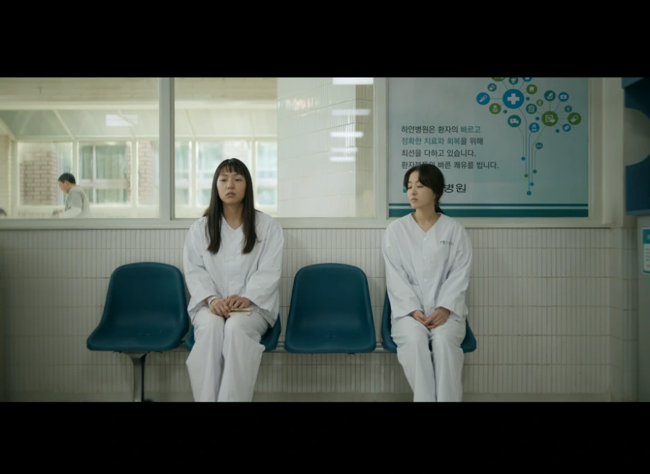 screencapture-netflix-watch-81591624-2025-04-14-22_16_04.png?type=w1