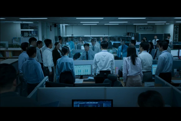 screencapture-netflix-watch-81591617-2025-04-01-21_10_57.png?type=w580