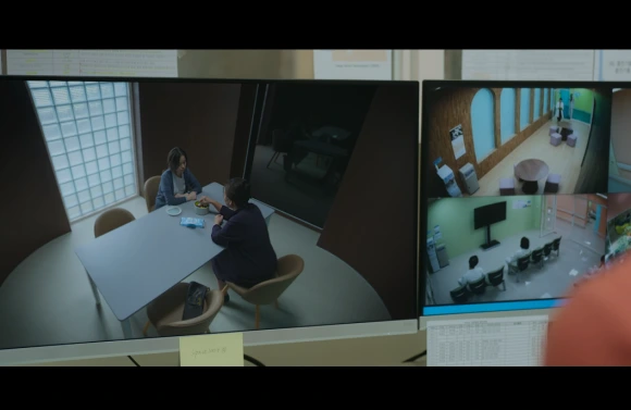 screencapture-netflix-watch-81591616-2025-04-01-15_07_47.png?type=w580