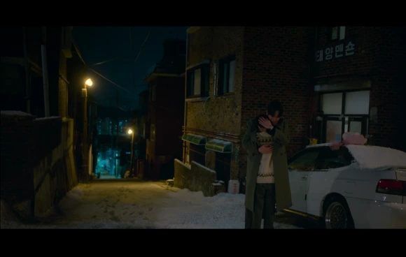 screencapture-netflix-watch-81683046-2025-04-05-17_19_43.png?type=w580