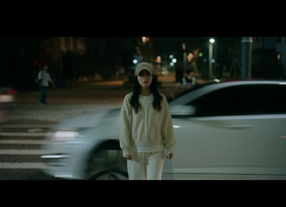 screencapture-netflix-watch-81591623-2025-04-14-22_22_39.png?type=w1