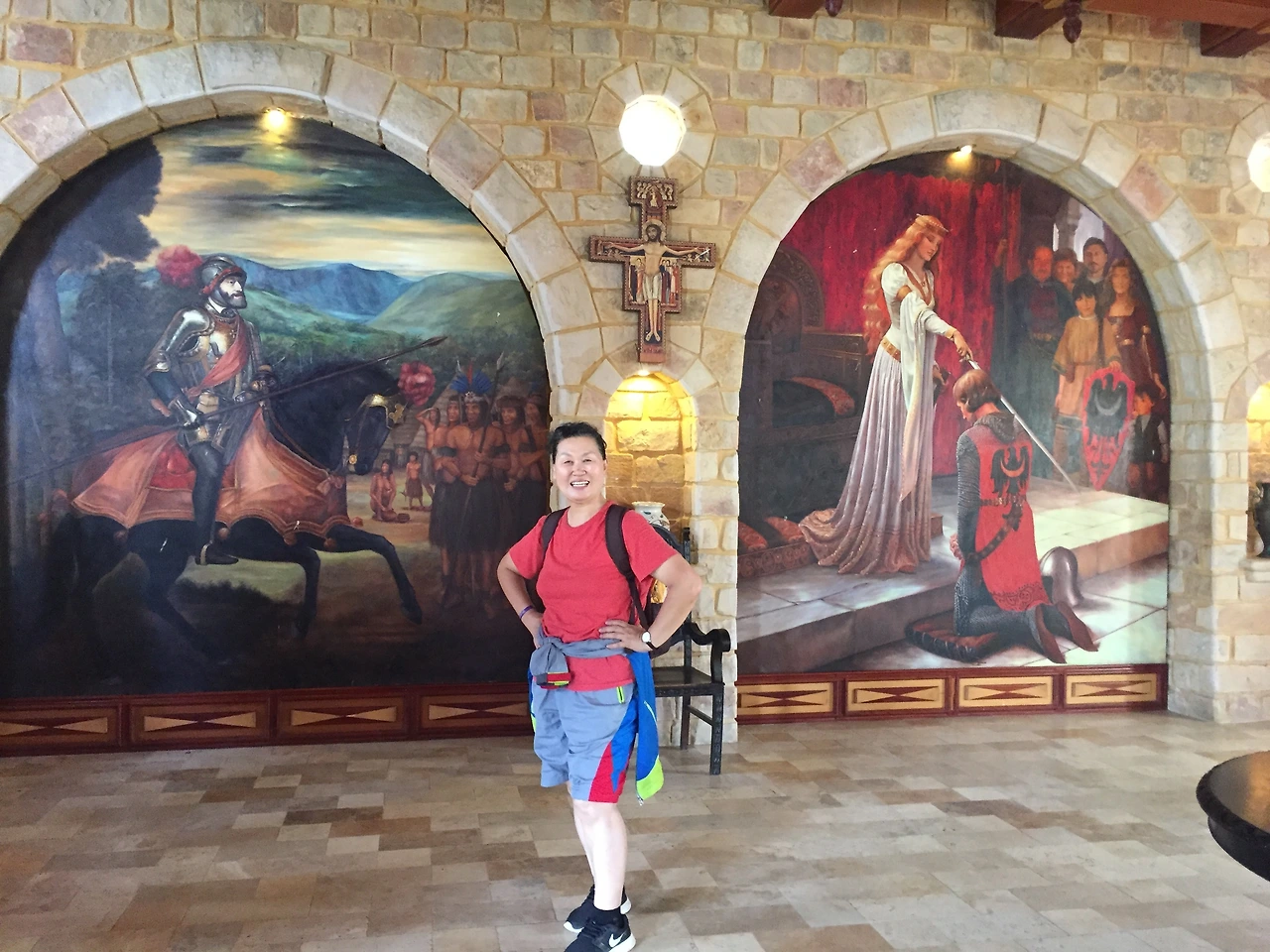 페루 밀림에 있는 라마스성안에서.JPG