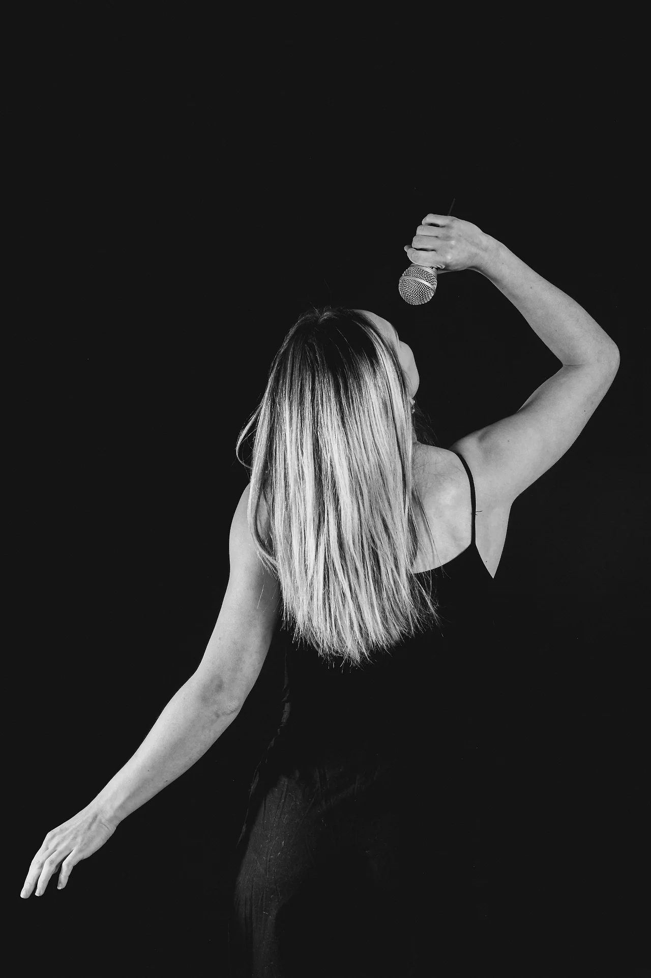 photo-1648406095530-d0da0d3d97e7?ixlib=rb-1.2.1&amp;ixid=MnwxMjA3fDB8MHxwaG90by1wYWdlfHx8fGVufDB8fHx8&amp;auto=format&amp;fit=crop&amp;w=1000&amp;q=80