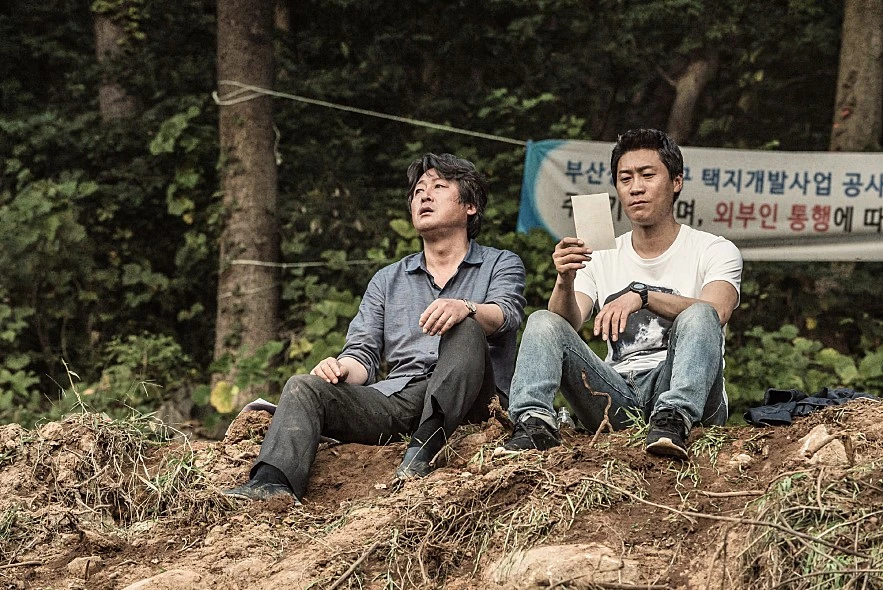 movie_image.jpg?type=m886_590_2