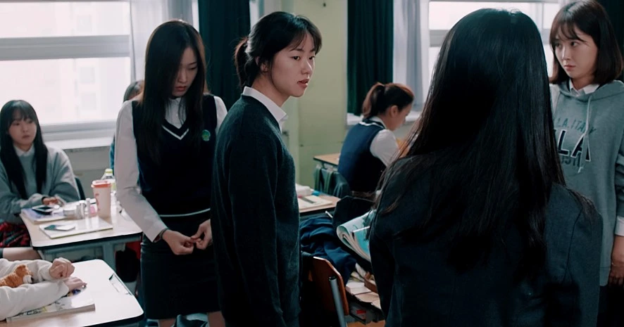 movie_image.jpg?type=m886_590_2