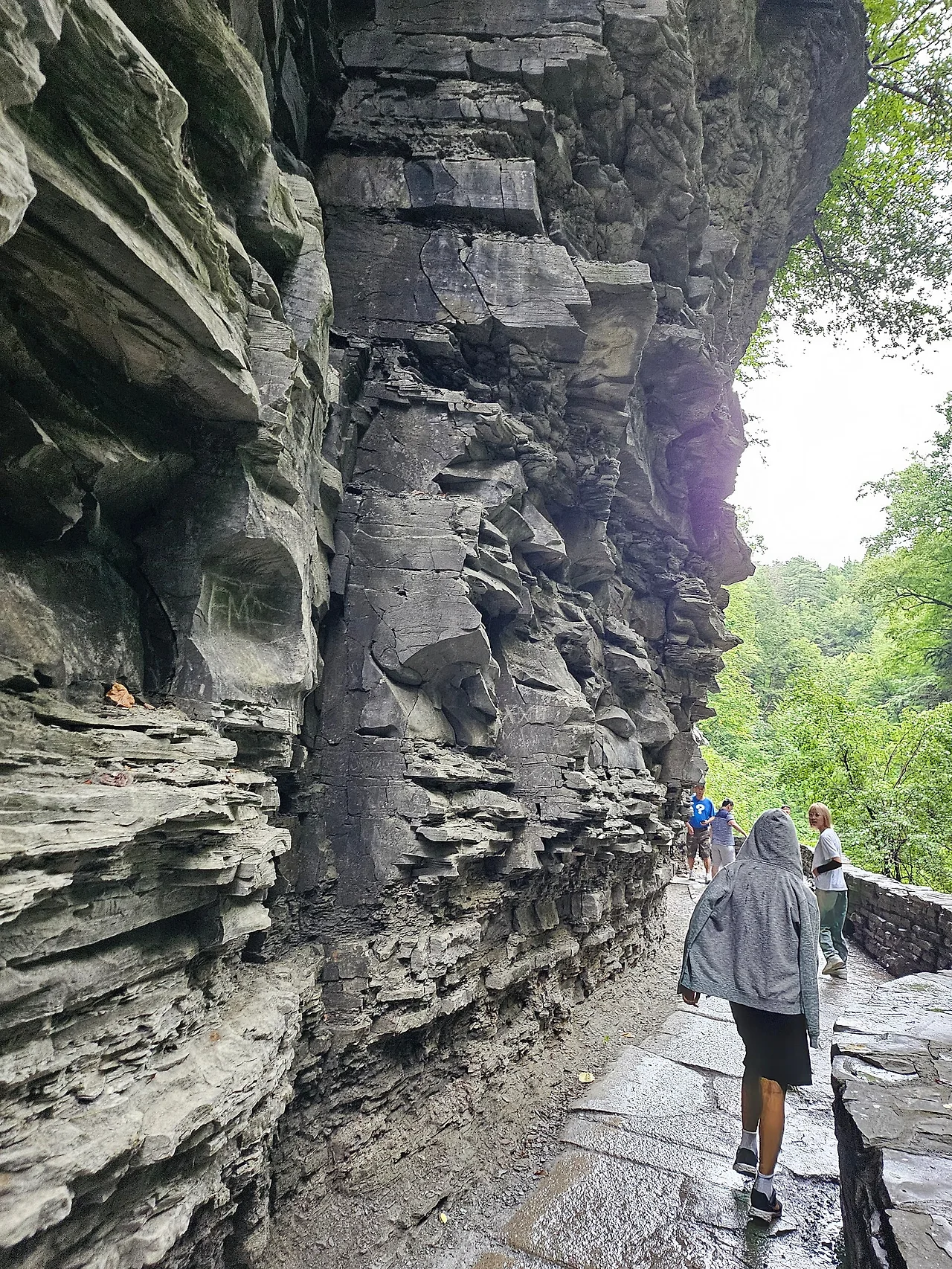 KakaoTalk_20240815_114242127_13.jpg?type=w1600