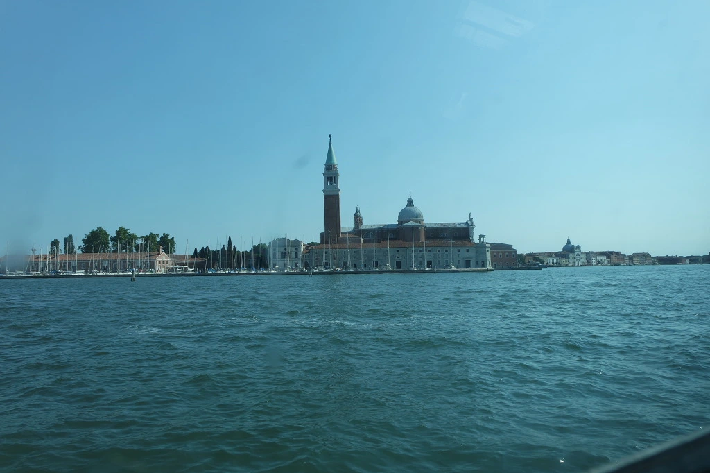 990E663359D77EF6242DCA