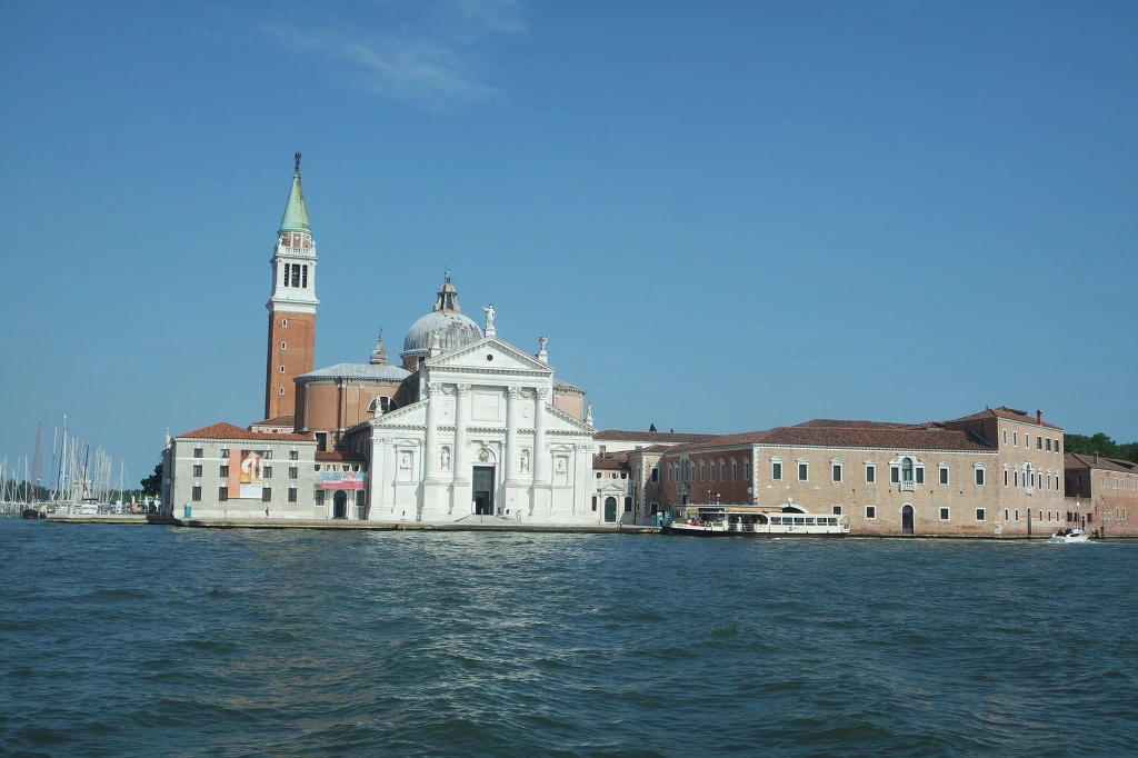 99274E3359D77EFA1158AF