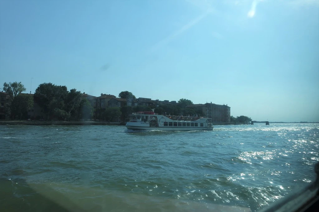 99E2043359D77F4902116C