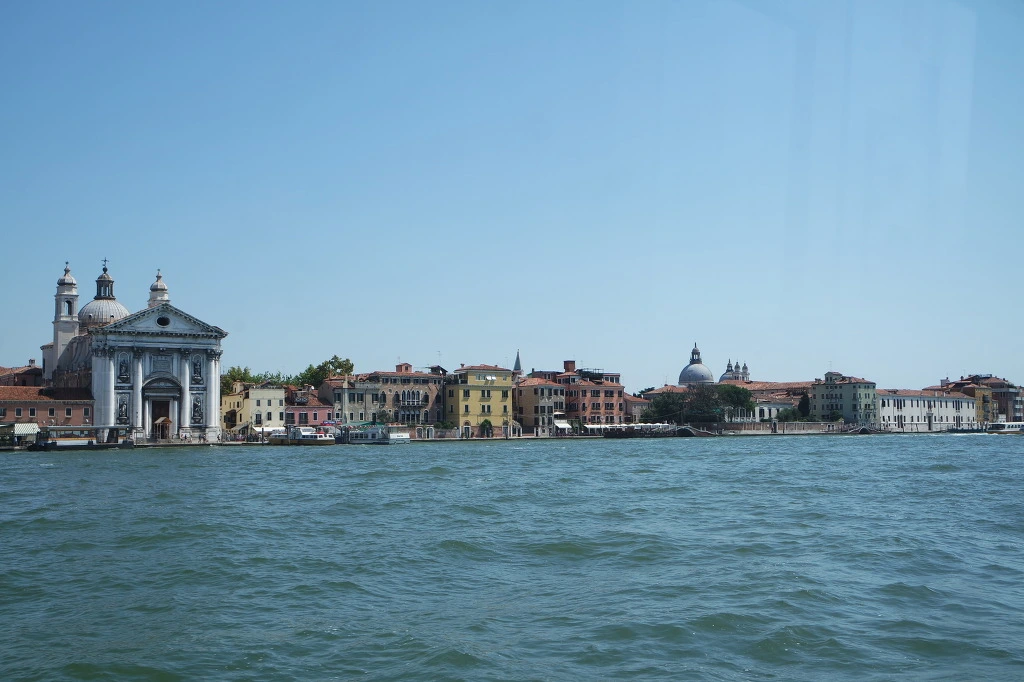 99F9D03359D77E07287C71