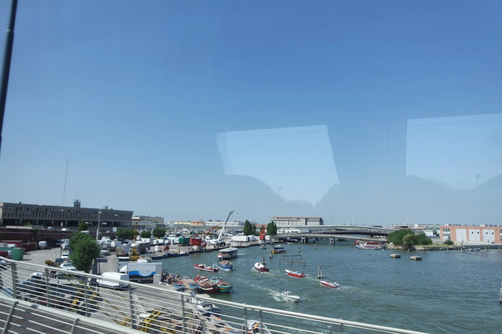 9917303359D77DA90A7A82