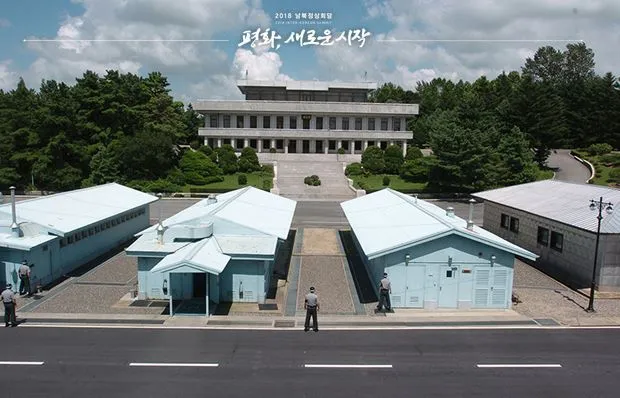 99AB4E455AE1F15D2F51F4