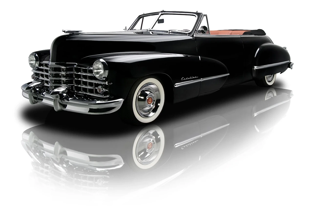 1947-cadillac-series-62.webp