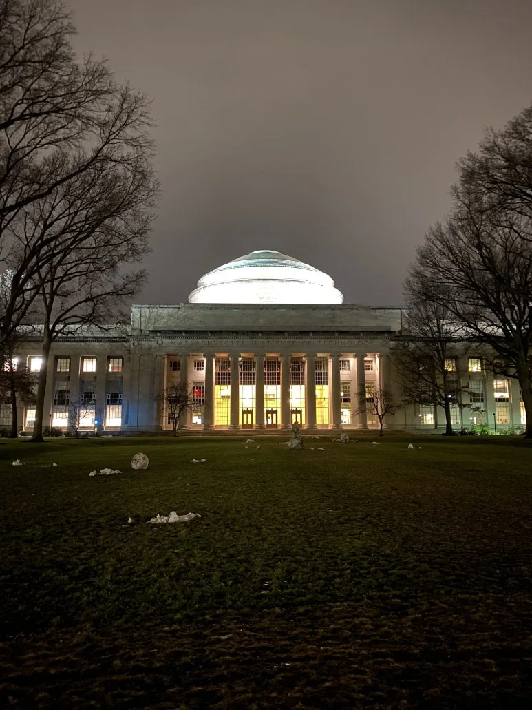 IMG_4751.JPG?type=w773