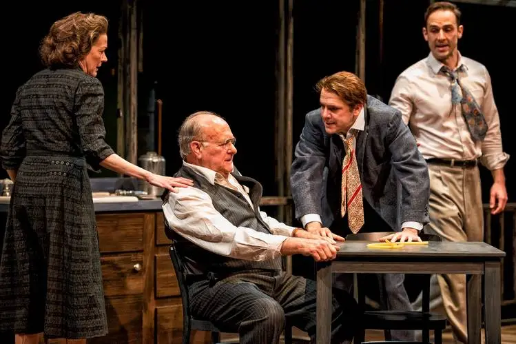 AR-AM904_Theate_P_20160505154758.jpg?type=w1