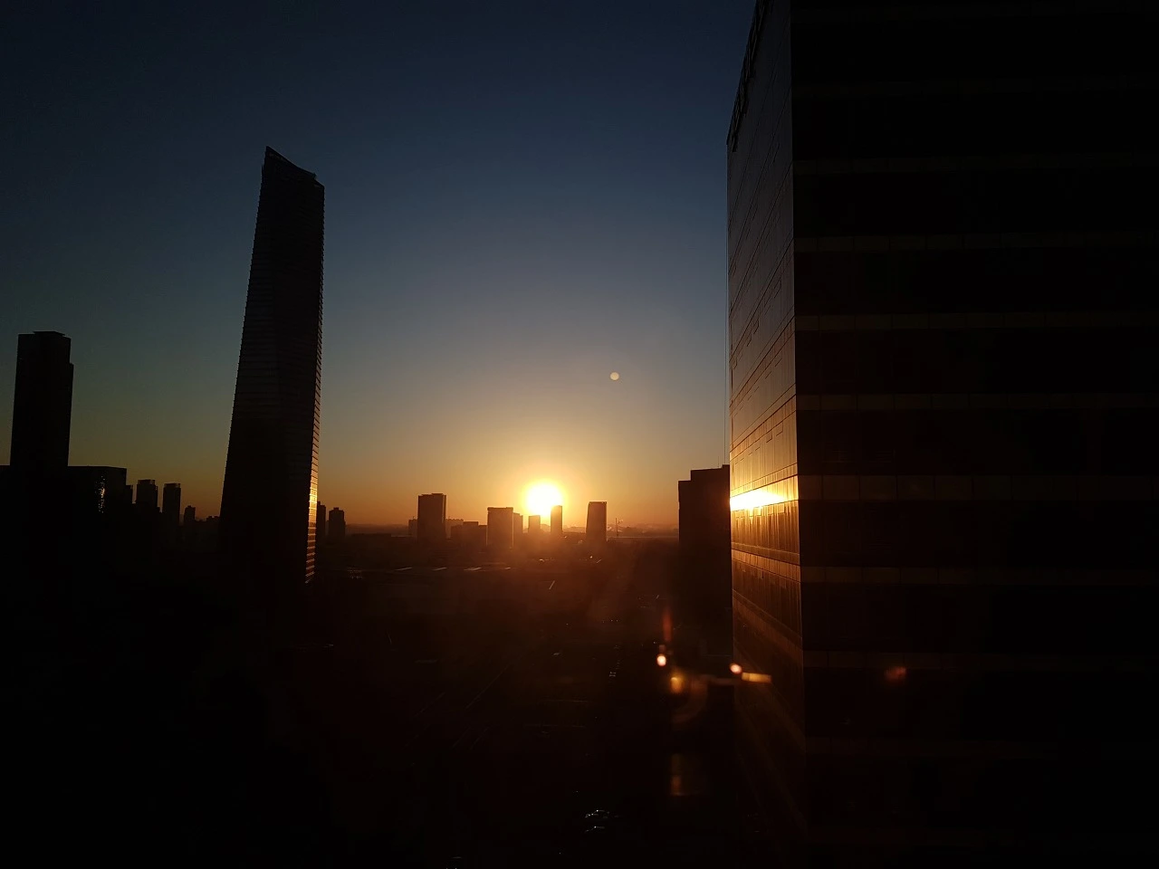 다운로드 (3).jpeg