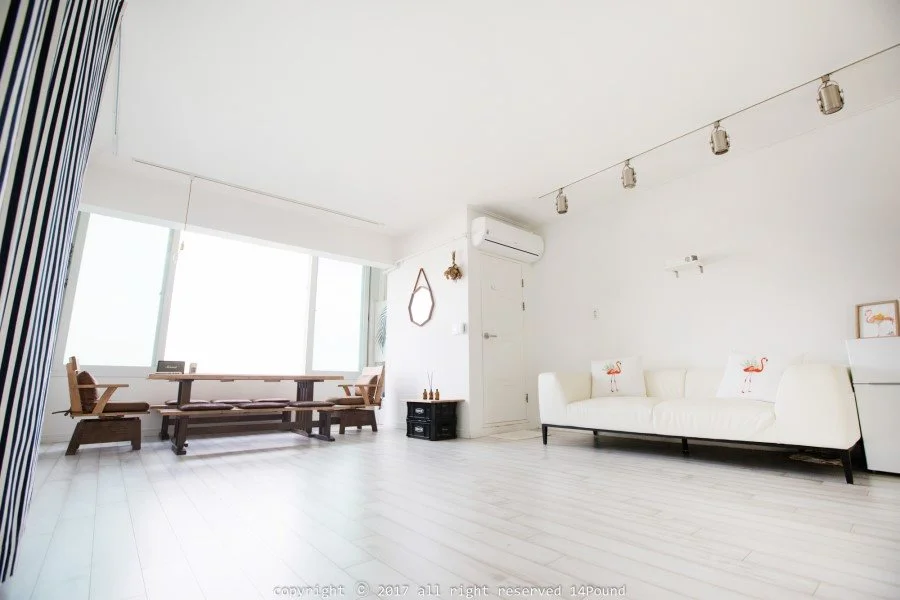 %EB%B6%80%EC%82%B0%ED%8C%8C%ED%8B%B0%EB%A3%B8_14pound_3.jpeg?type=w1200