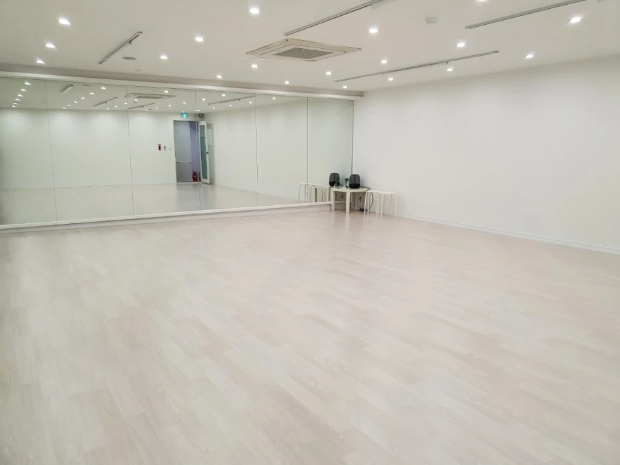 3 힙스테이지.jpeg