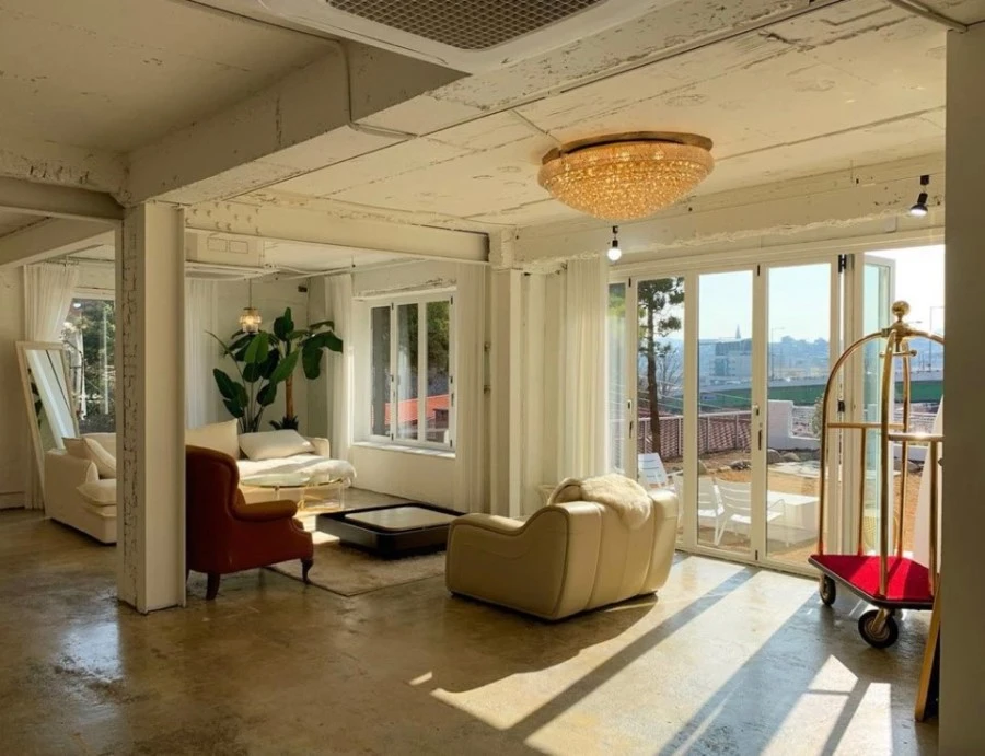 %EB%B9%84%EB%B2%84_%EC%A0%84%EA%B2%BD.jpg?type=w1