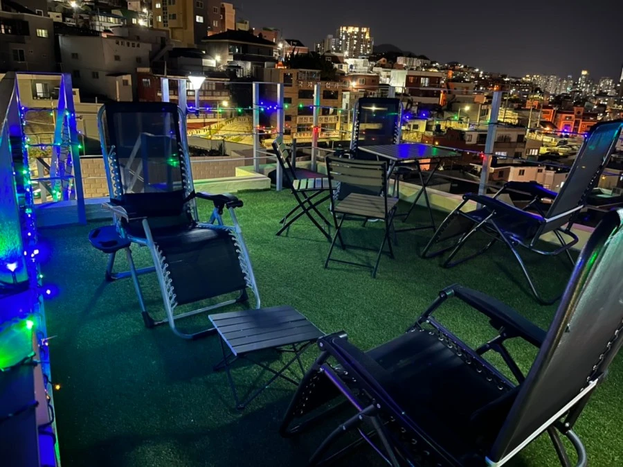 산복다방 테라스.jpeg