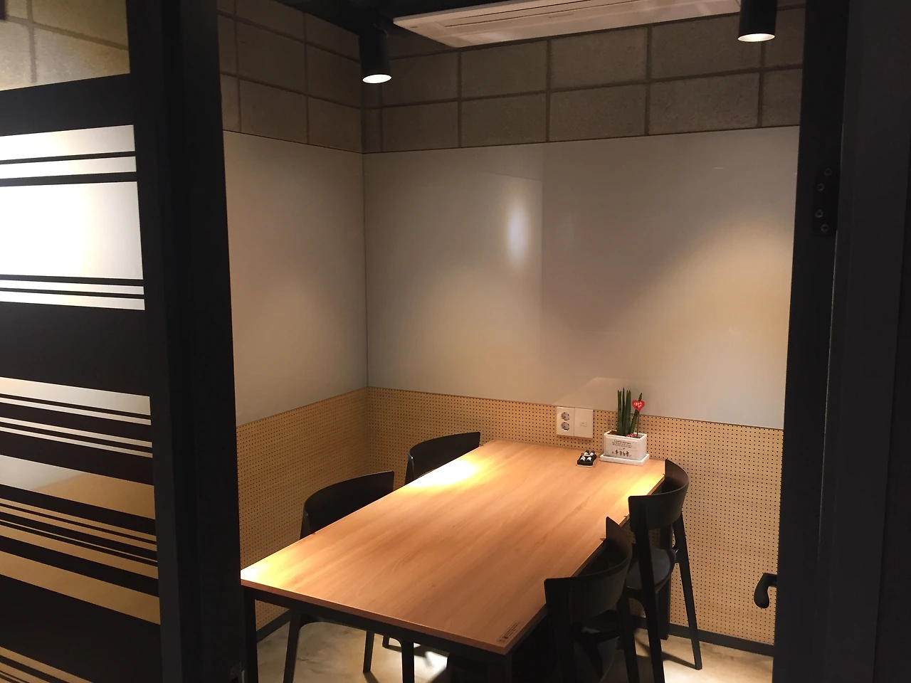 온더데스크 스터디센터 일산 주엽 1.jpeg