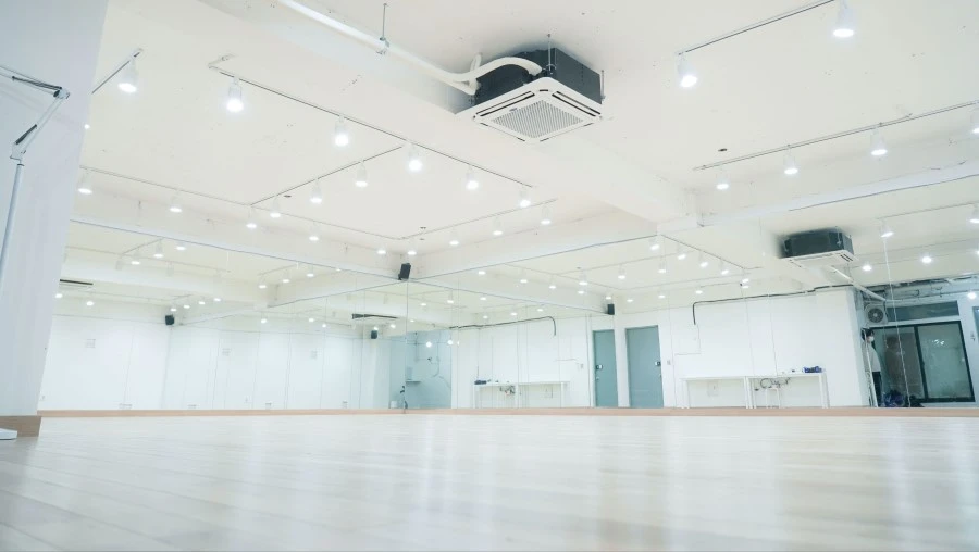 %ED%95%9C%EA%B1%B8%EC%9D%8C1.jpeg?type=w1