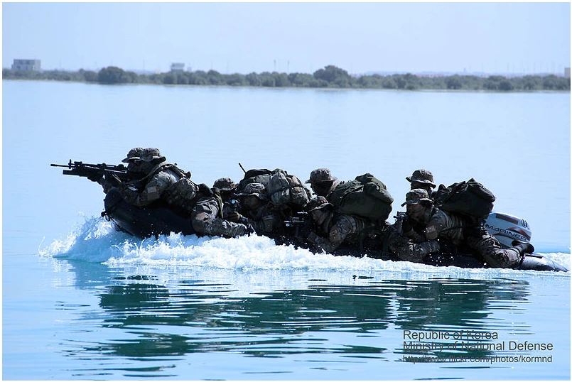 UDT 해상 침투 훈련.PNG