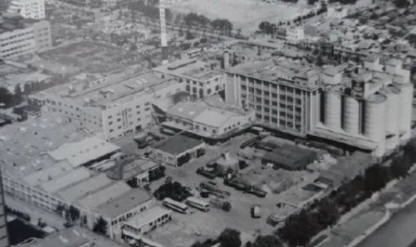 07_1953년 부산 전포동에 설립된 제일제당 부산공장 전경.JPG