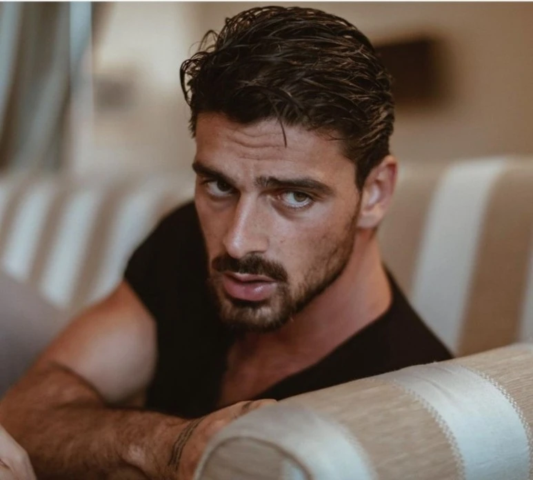 365%EC%9D%BC_2.jpg?type=w773