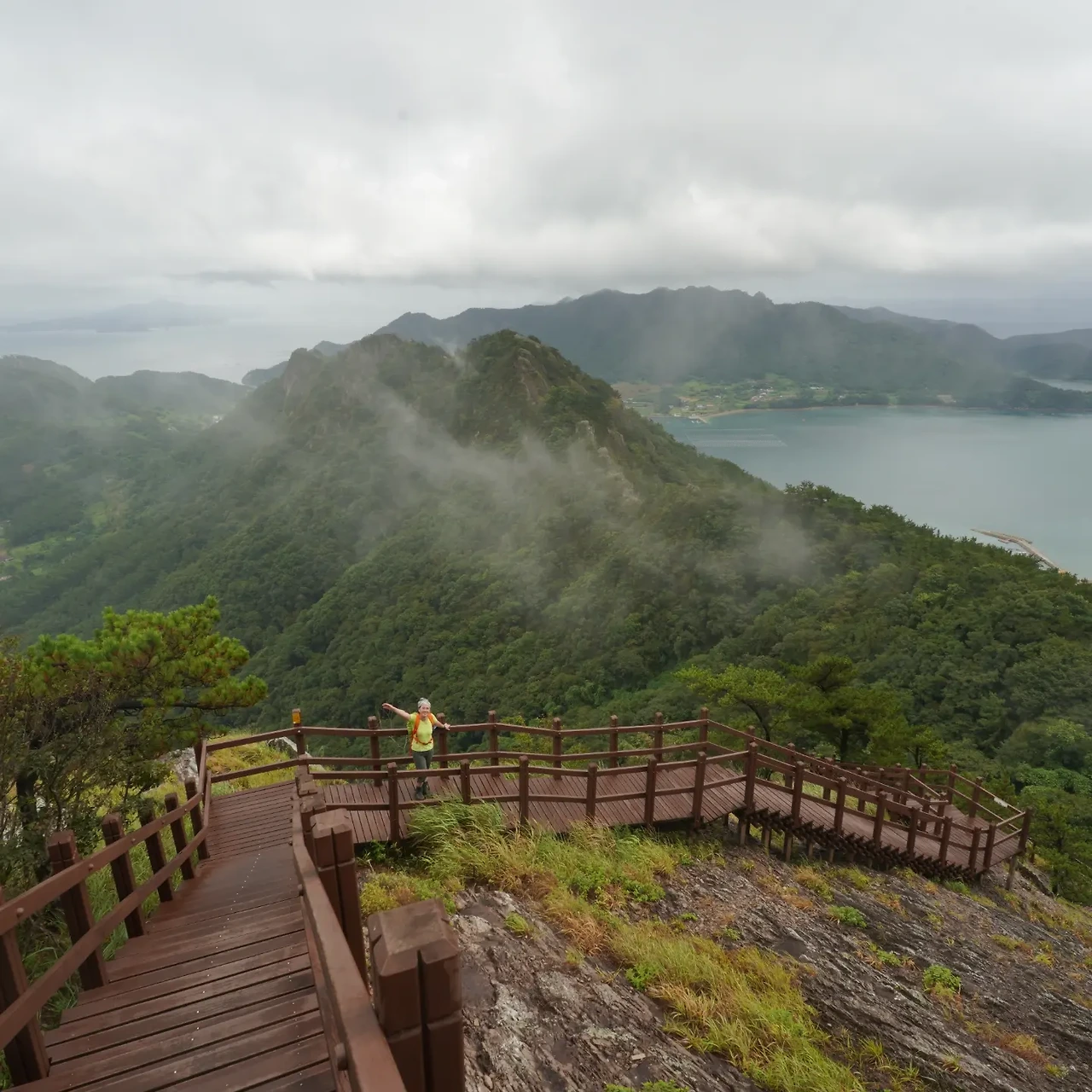 img.webp?credential=yqXZFxpELC7KVnFOS48ylbz2pIh7yKj8&expires=1753973999&allow_ip=&allow_referer=&signature=Aq6g57QPRc2D%2BcqkjS11FwVwsWc%3D