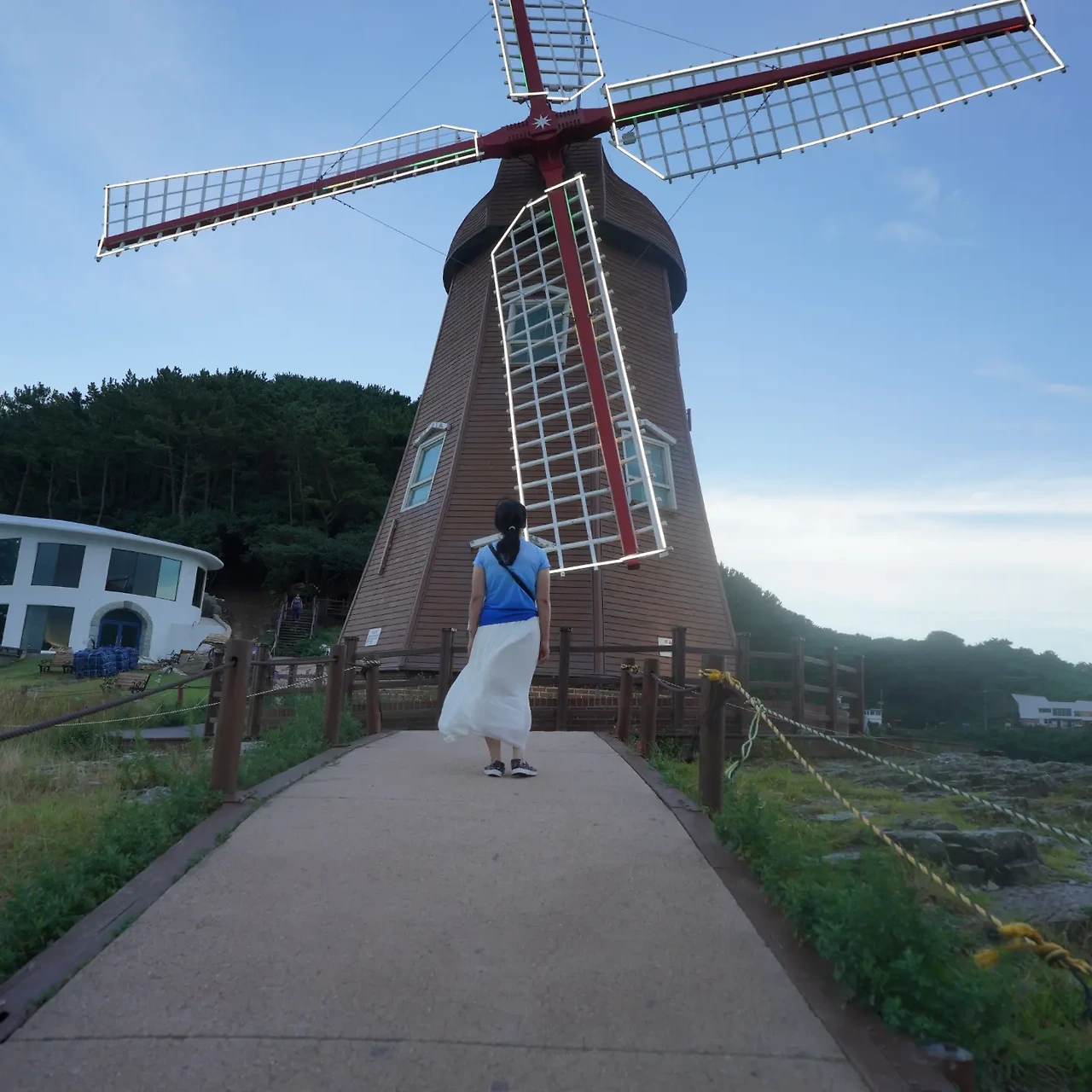 img.webp?credential=yqXZFxpELC7KVnFOS48ylbz2pIh7yKj8&expires=1753973999&allow_ip=&allow_referer=&signature=PqC260g5Fse1uV143BAM0yoH%2BTA%3D