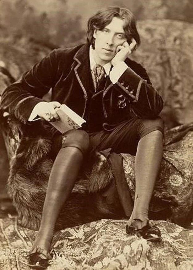 %EC%98%A4%EC%8A%A4%EC%B9%B4%EC%99%80%EC%9D%BC%EB%93%9C-Custom.jpg?w=1080&amp;ssl=1