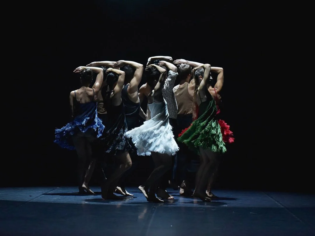 %ED%94%84%EB%A0%88%EC%8A%A4%EC%BD%94%ED%99%94-%EC%A4%91-%ED%99%98%EC%83%81%EC%A0%81%EC%9D%B8-%EA%B5%B0%EB%AC%B4.Jean-Claude-Carbonne.jpg?resize=1080%2C810&amp;ssl=1